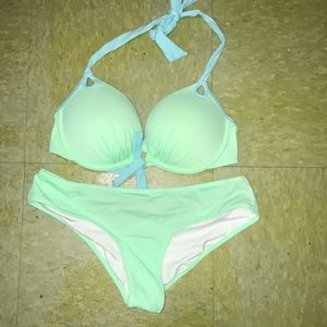 VS BIKINI SET 34C / SMALL BOTTOMS